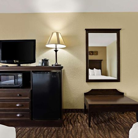 Best Western Center Pointe Inn Branson Extérieur photo